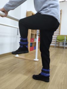 Ejemplo de ejercicios durante la rehabilitación de una fractura de cadera en ancianos