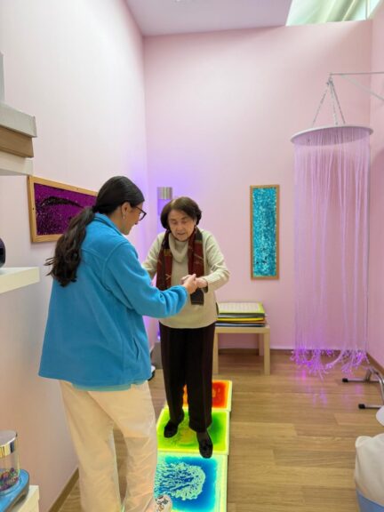 Beneficios de la sala sensorial en personas mayores